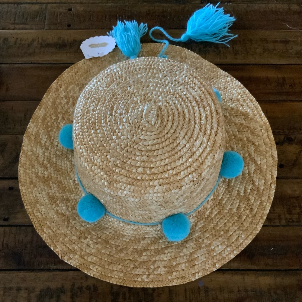 Mud Pie pom pom sun hat